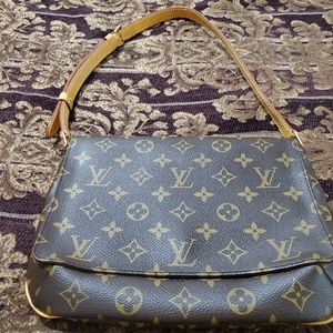 Louis Vuitton bag